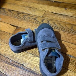 Wonder Nation Gray Kids Sneakers